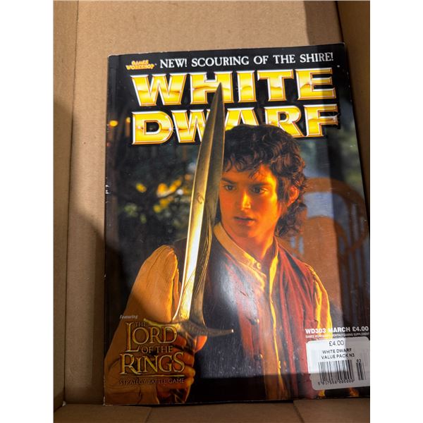 Games workshop white dwarf featuring the Lord of the rings