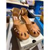 Image 1 : Shoes, size women 8