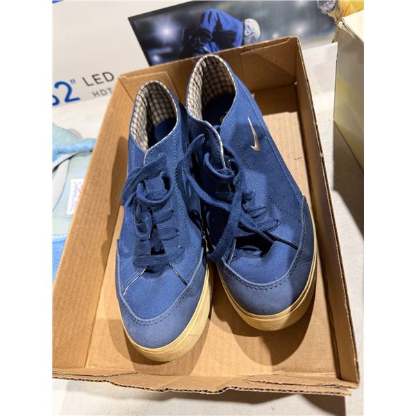 Nike shoes size 9.5
