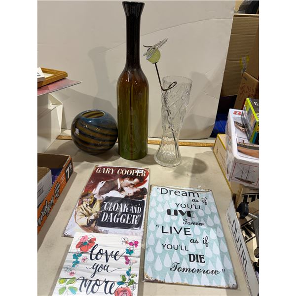 Home decor, vases, and tin sign