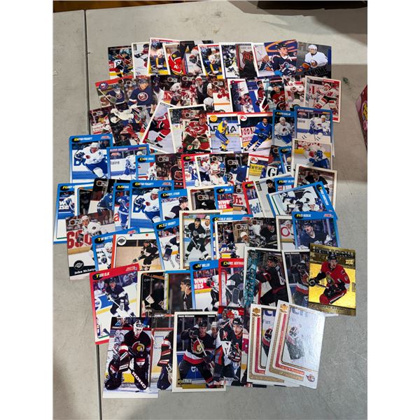 Asserted hockey cards