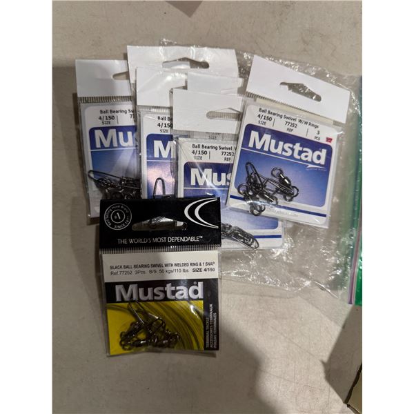 MUSTAD ball bearing swivel W/W rings for fishing