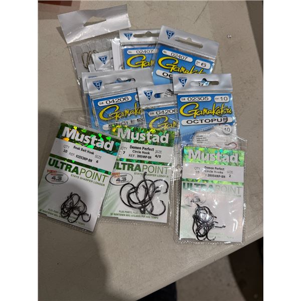 GAMAKATSU octopus hooks and MUSTAD ultra point hooks