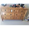 Image 1 : Vintage Wood Dresser Cat C