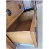 Image 4 : Vintage Wood Dresser Cat C