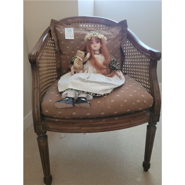 Rattan/Wicker Chair and ottoman Cat B