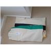 Image 1 : Hudson Bay Blanket. Cat A
