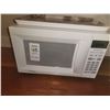 Image 2 : Microwave Cat A