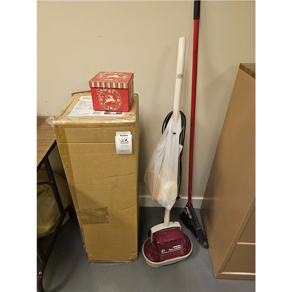 Holiday Lighted Christmas Tree & More B