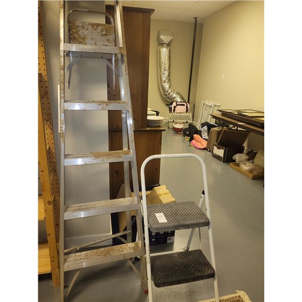 Step Ladder & Stool B