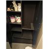 Image 2 : Cabinet C