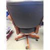 Image 6 : Rolling Chair C
