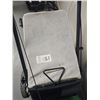 Image 4 : Lawn Boy Gas Mower C