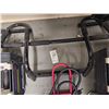 Image 3 : Weights & Chinup Bar. Cat C