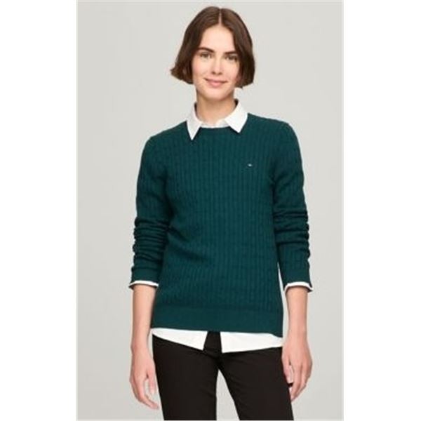 NEW TOMMY HILFIGER CABLE KNIT SWEATER SIZE MED