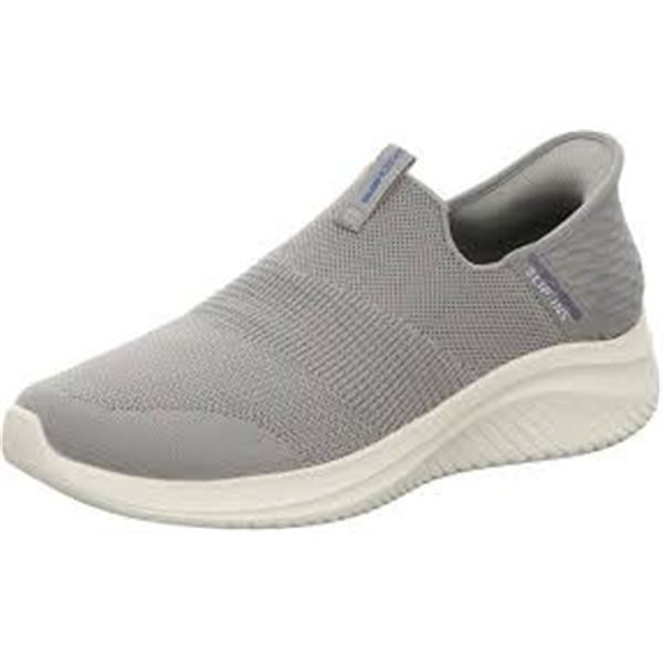 NEW SKECHERS HANDS FREE KNIT SLIP ONS SIZE 6.5