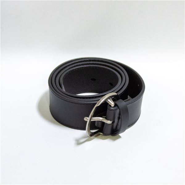 NEW LEVIS MENS LEATHER BELT