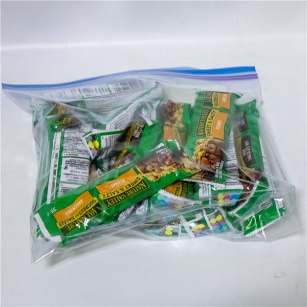 REPACKED 23 X 35G NATURE VALLEY SWEET & SALTY BARS