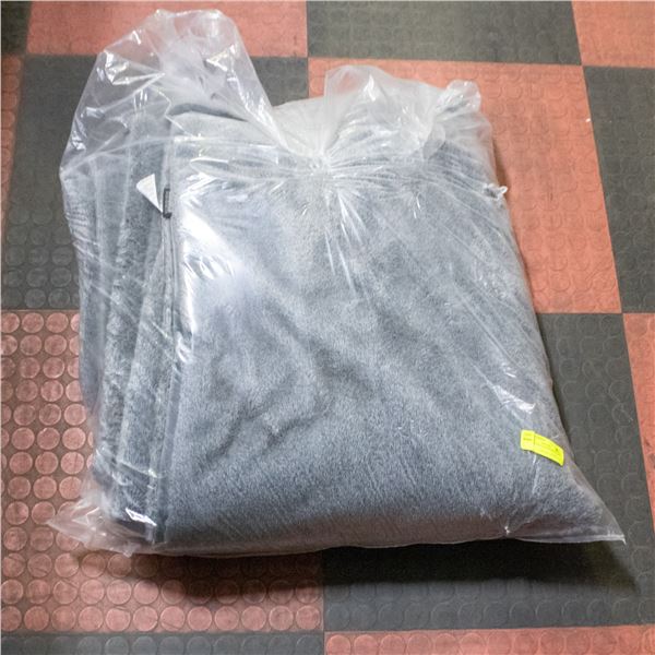 NEW MC FAUX FUR BLANKET KING SIZED