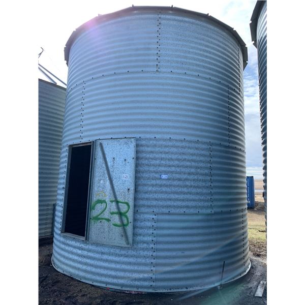 Previously numbered as #23- Butler 4-Ring Grain Bin, 14 ft, 2000 Bu, steel floor. Ph Ron 780-910-975