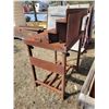 Image 2 : 32 inch Metal table