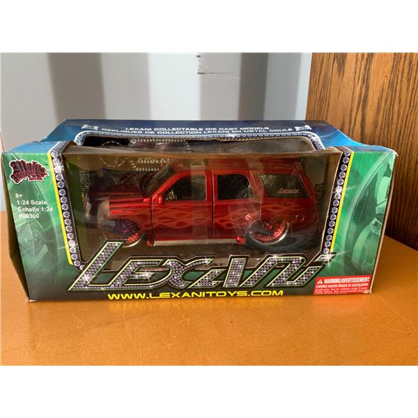 Red Cadillac Escalade model c/w orig. box (1/24)