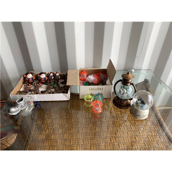 Qty of Christmas ornaments & 2- snow globes, one has broken glass