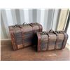 Image 3 : 2- Antique collectable suitcases