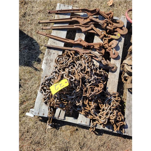 5- Chain boomers & heavy chain, size unknown