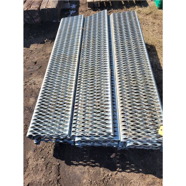 15- 5 ft. x 12 inch grated steps