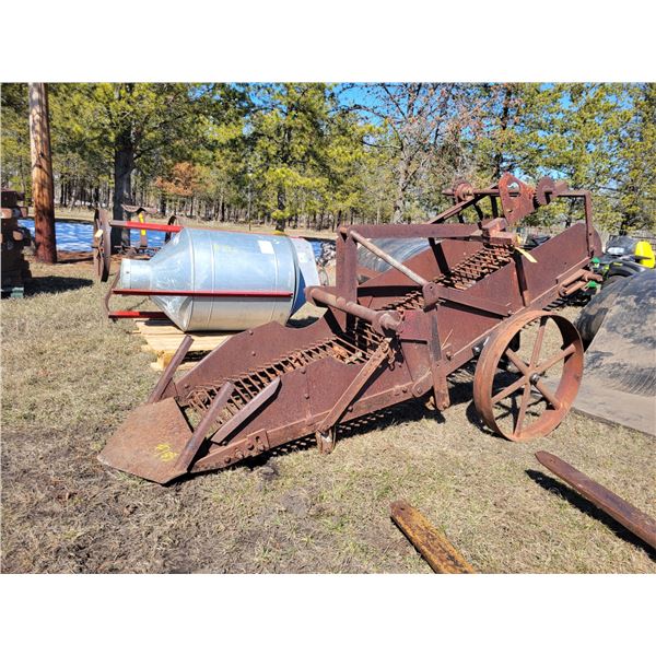 Belville potatoe picker, Model 303, SN. 0388