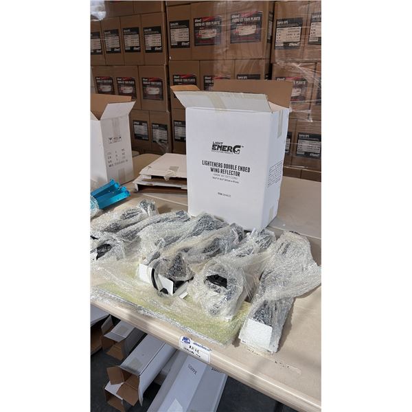 10 BOXES OF LIGHTENERG DOUBLE ENDED WING REFLECTOR (344825) APPROX 17 PACKS