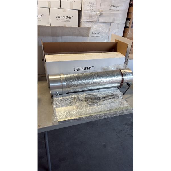 PALLET OF LIGHT TUBE 1 UNIVERSAL-8" GLASS TUBE (344762) APPROX 44 BOXES