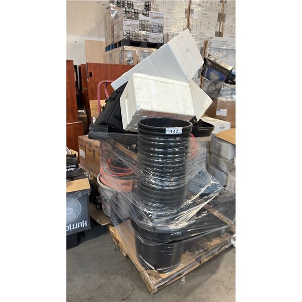 PALLET OF MISC ITEMS INCL BUCKET, CONTAINERS, RIGID SHOP VAC W/O ACCESSORIES, ROLLER AND MORE