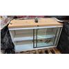 Image 1 : 4 PALLETS OF MISC ITEMS INCL FIXTURES AND MORE