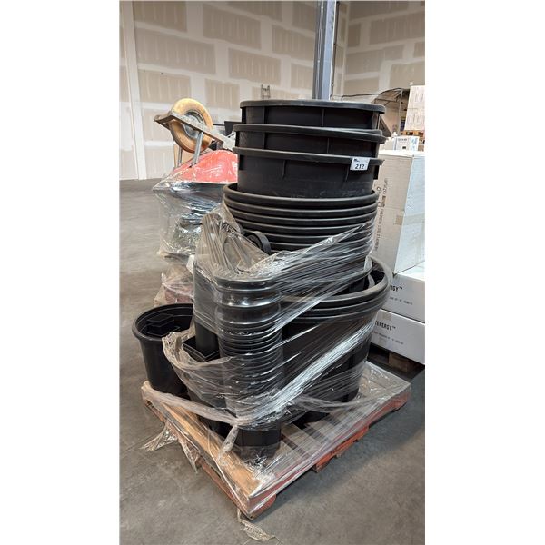 INDUSTRIAL BLACK PLASTIC NURSERY POTS AND PLANTERS