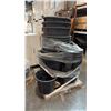 Image 2 : INDUSTRIAL BLACK PLASTIC NURSERY POTS AND PLANTERS