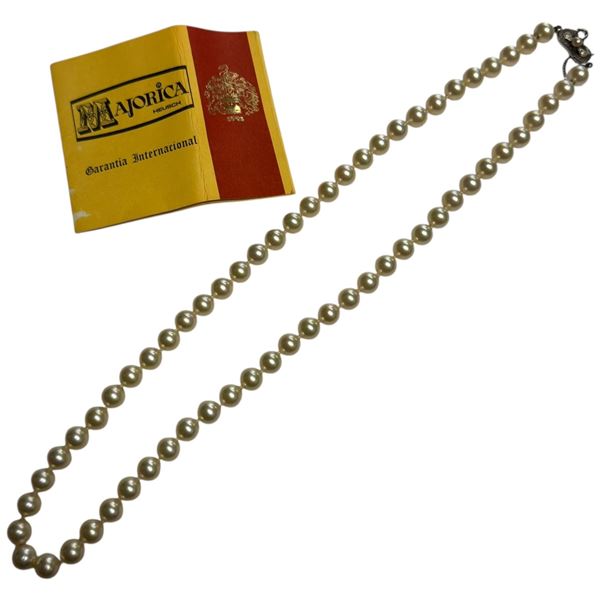 Vintage Majorica 22" Pearl Necklace with Sterling Silver Clasp * 8mm pearls * Complete with Certific