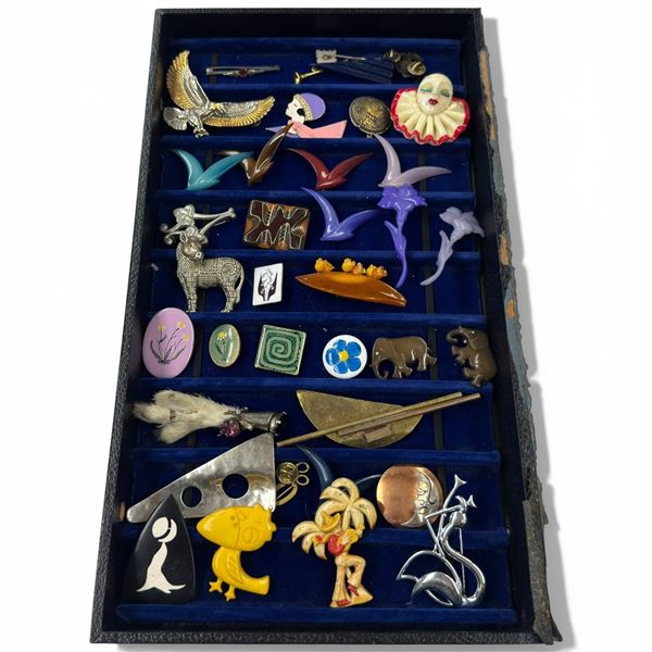 30 Vintage Brooches - Wide Variety of Styles and Materials - Display Tray Not Included