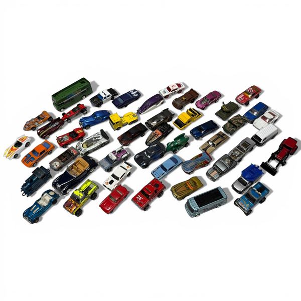 Lot of 45+ Diecast Toy Cars Trucks & More Hot Wheels Matchbox Majorette & More