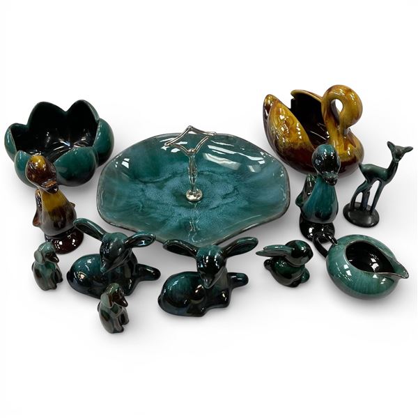 Collection of 12 Blue Mountain Pottery Pieces Rabbits, Dogs, Deer, Bowl, Swan, Ducks & Creamer +++