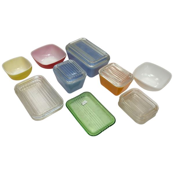 Pyrex Collection: A24, A28, B2, 39 & Delphite Refridgeator Containers.  Assorted Lids and Some Sm...
