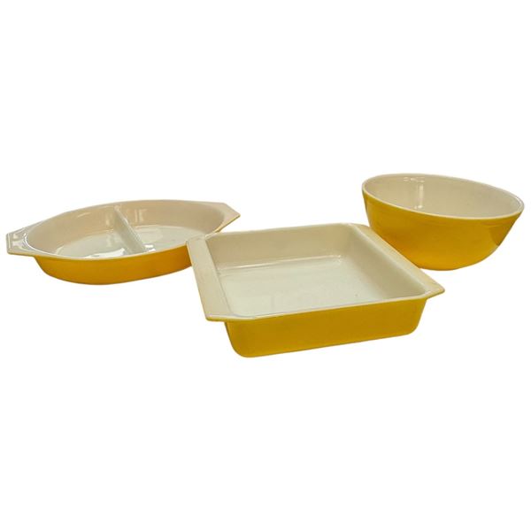 Vintage Pyrex Yellow Baking Dishes Models 922, 36 and 403