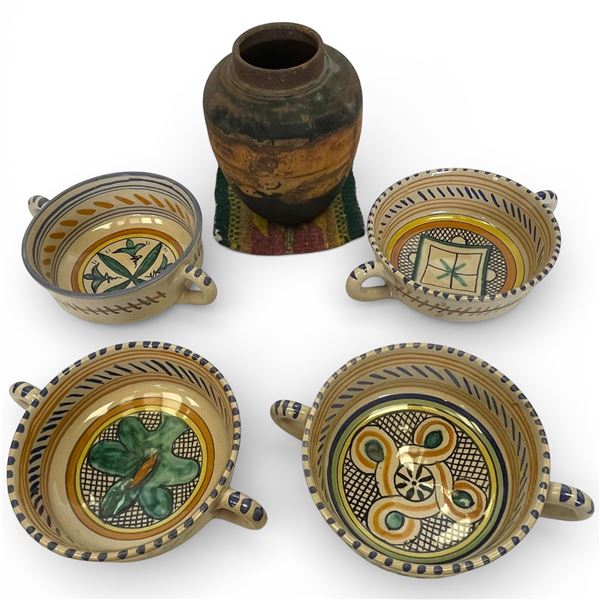 Agrisio Orvieto Rustic Italian Pottery Bowls 4.75-Inch & Metal Vase