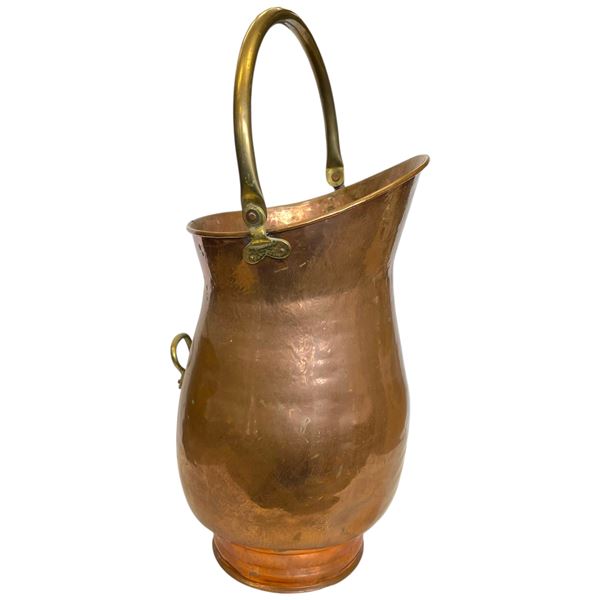 Vintage Dutch Hammered Copper Coal Scuttle