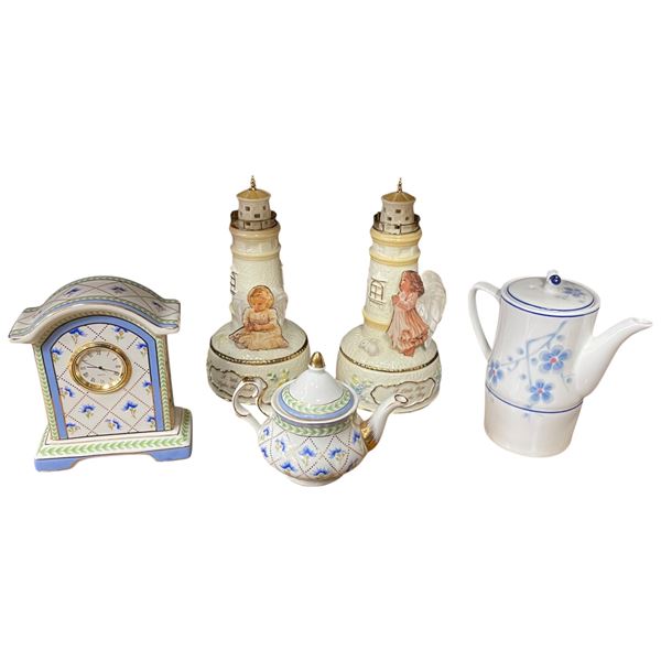 Decorative Porcelain Figurines: Northdale Pieces & Ardleigh Elliot Music Boxes 6.25-Inch Tall