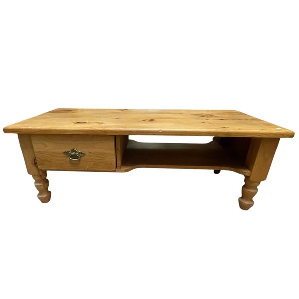 Rustic Country Pine Coffee Table Turned Legs & Storage Drawers