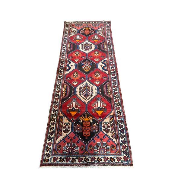 100% Hand Knotted Made In Iran Bakhtiyar 9.8' x 3.5' Sheepwool Vegetable Dye, Fluffy Carpet