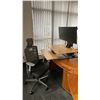 Image 1 : POWERED ADJUSTABLE HEIGHT UPLIFT DESK WITH 34" LG MONITOR & MOBILE OFFICE CHAIR
