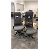 Image 2 : PAIR OF WOODEN MOBILE LOCKING PEDESTALS, 2 MOBILE OFFICE CHAIRS & PADDED OFFICE CHAIR